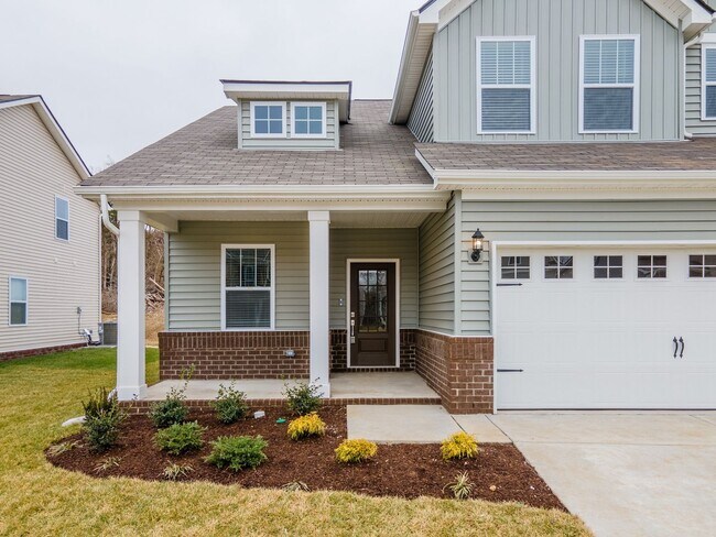 Foto del edificio - **BE THE LUCKY ONE TO LIVE IN THIS BEAUTIFUL HOME IN THE DESIRABLE SAWGRASS NEIGHBORHOOD IN SPRIN...
