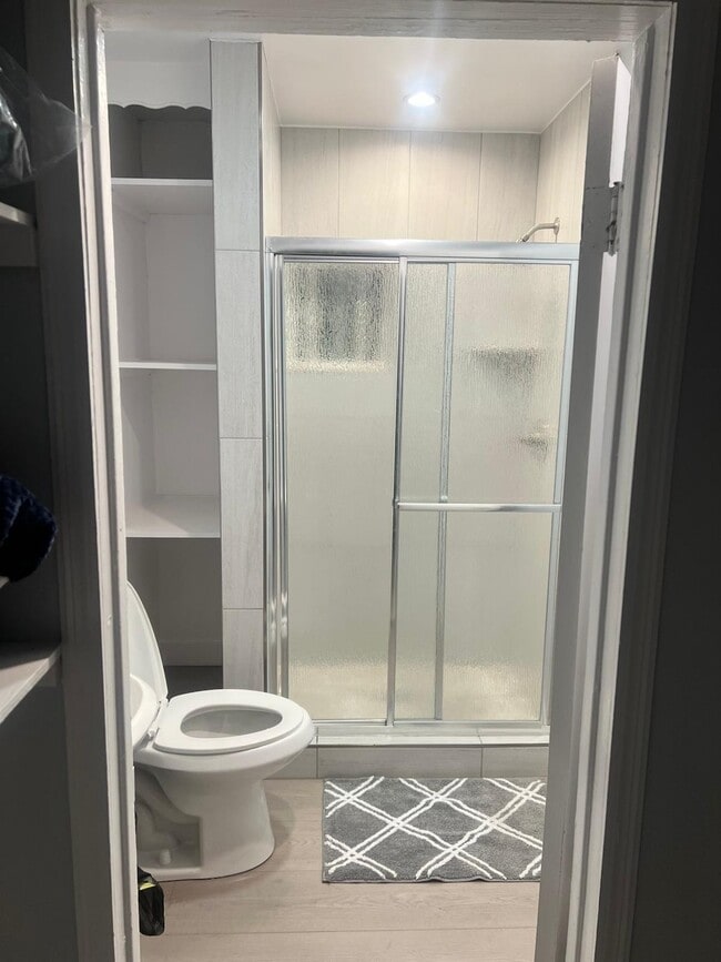 Photo - 12829 Doty Ave House