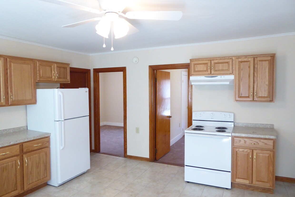 New Appliances - 149 S Cherry St