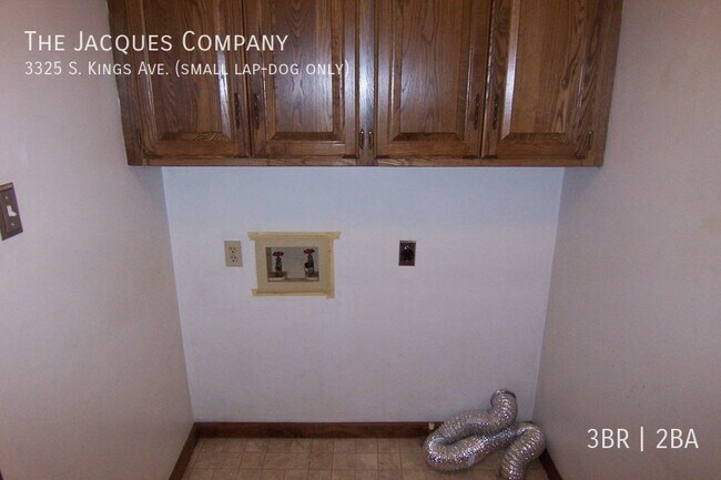 Foto del edificio - Very Nice Clean 3 Bedroom 2 Bath in Great ...