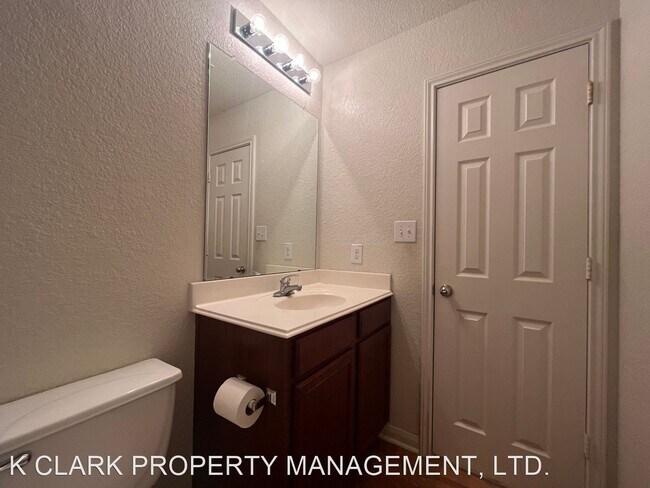 Foto del edificio - 3 br, 2 bath House - 11314 BUCK CANYON