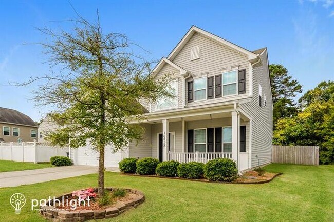 Building Photo - 10515 Shanon Darby Lane, Charlotte, NC, 28214