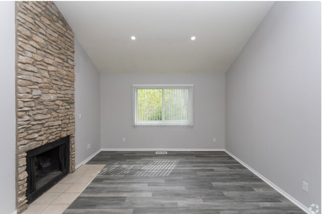 Interior Photo - Coventry Court West Apartments