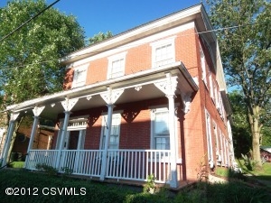Primary Photo - 408 Main St