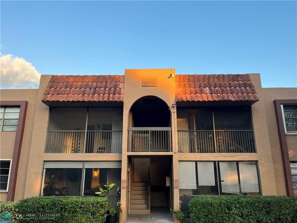 Foto principal - 3432 NW 86th Way