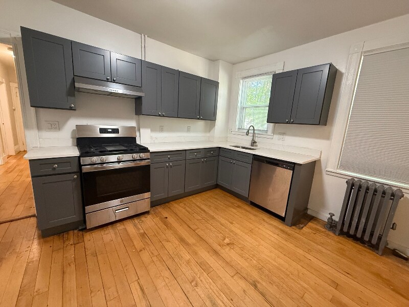 Foto principal - 28 Pinedale Rd