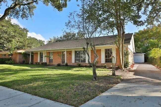 Building Photo - 5407 Rutherglenn Dr