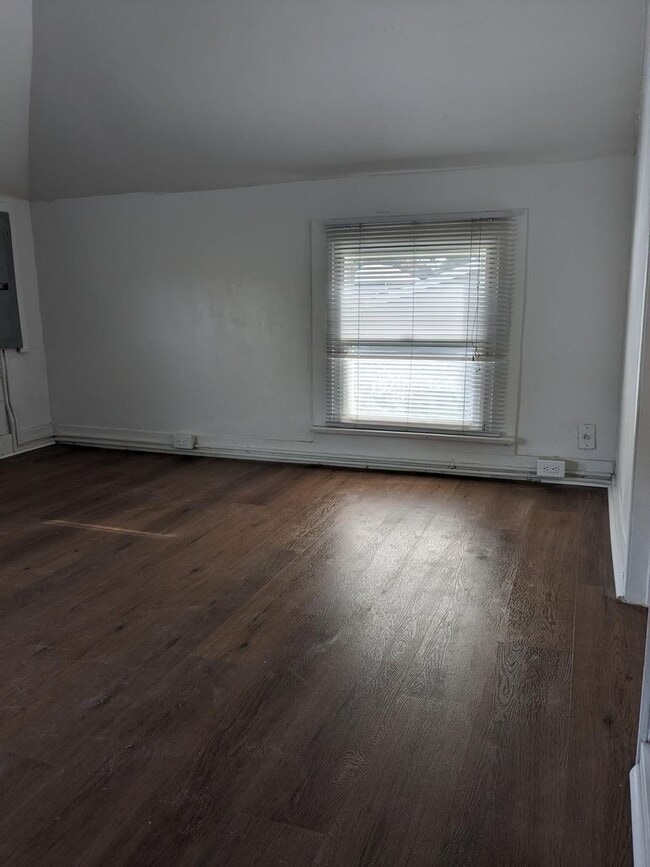 Building Photo - Stoffel-Wilcher 519