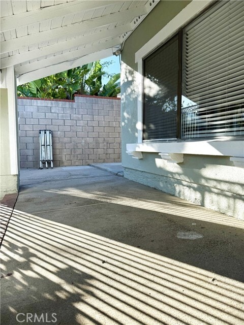 Building Photo - 912 W Alfred Pl