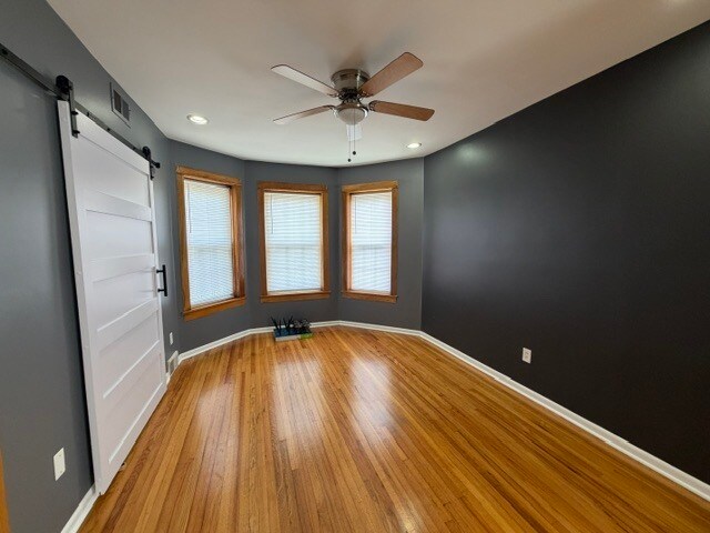 Foto del edificio - 4741 W Van Buren St
