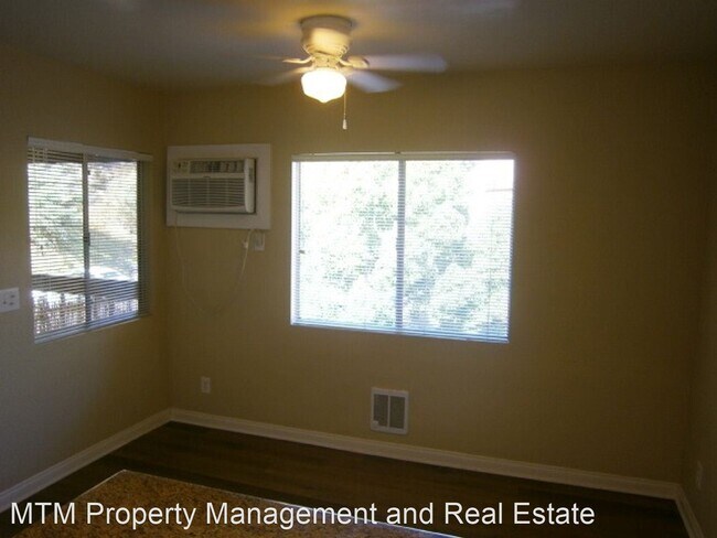 Building Photo - 3 br, 2 bath House - 5472 Adobe Falls Rd #12