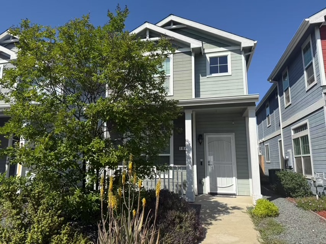 Foto principal - 184 Ivy St