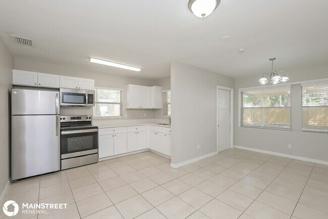 Foto del edificio - 4002 E BIRD, TAMPA, FL 33617