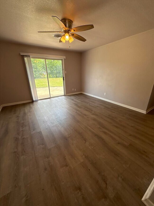 Foto del edificio - 3-Bedroom House for Rent in Killeen, TX