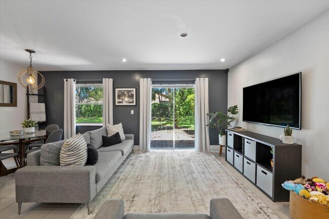Foto del edificio - 6960 Mill Brook Pl