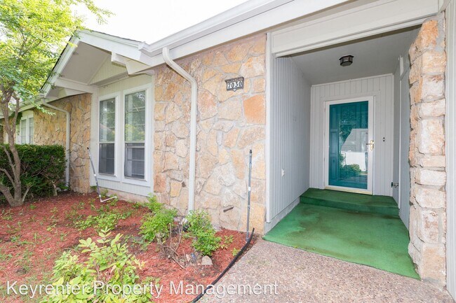 Foto del edificio - 3 br, 2 bath House - 7030 S Indianapolis