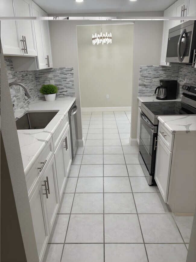 Foto del edificio - 11566 7th Ln N