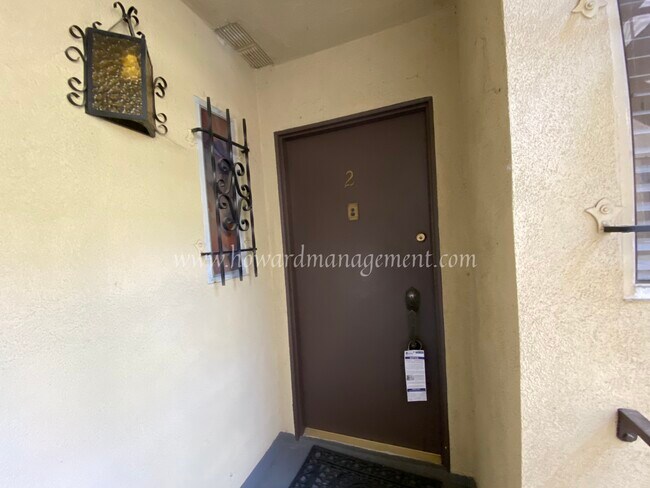 Foto del edificio - 10974 Rose Ave