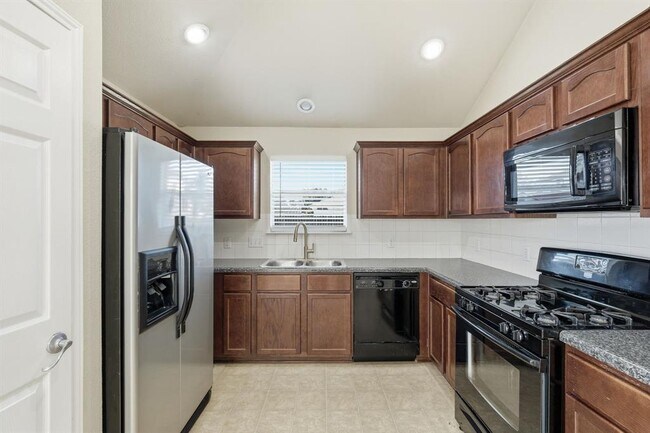 Building Photo - 119 Bayliss St