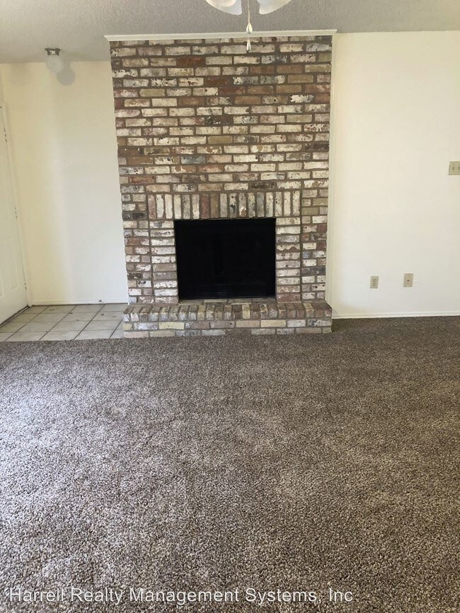 Building Photo - 3 br, 2 bath House - 325 Mill Creek