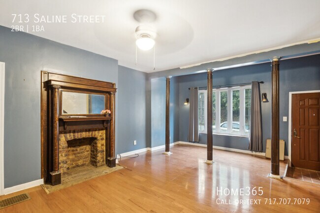 Building Photo - Beautiful 2 bed 1 bath Home! - HALF OFF 1S...