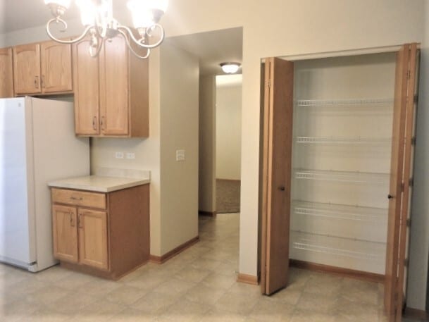 Building Photo - 1217 Violet Ln