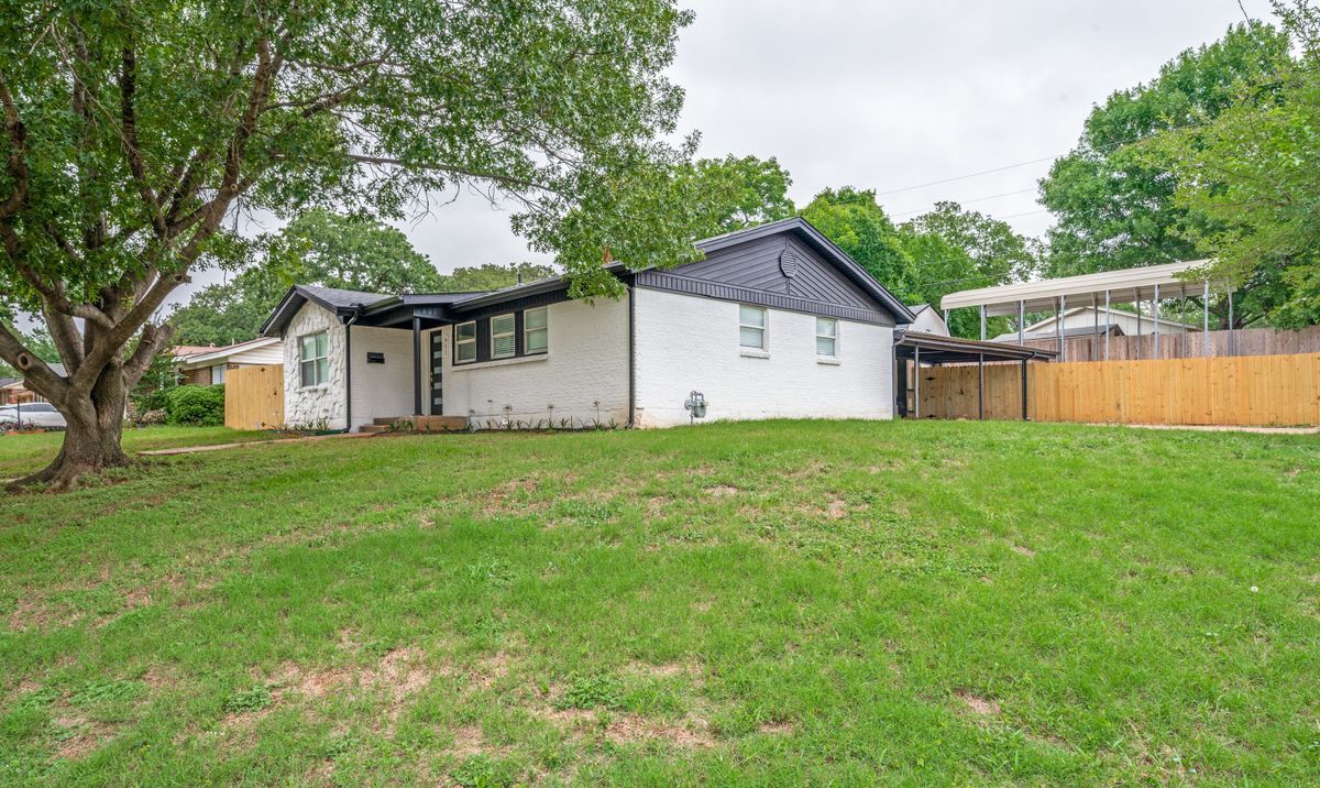 Primary Photo - 611 Cannon Dr