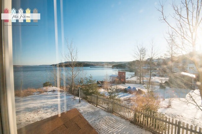 Building Photo - 131 Marine Dr