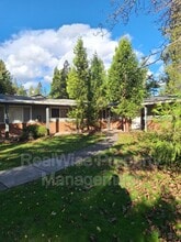 Building Photo - 801 Ashland St