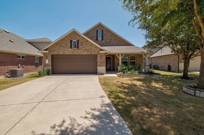 Building Photo - 180 Mystic Hollow