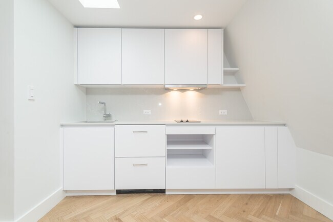 Foto del edificio - 461 Massachusetts Ave