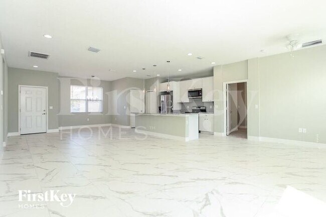 Building Photo - 1644 Tench Ct