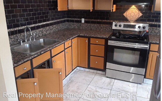 Foto del edificio - 2 br, 1 bath House - 300 #2 Riverview Blvd