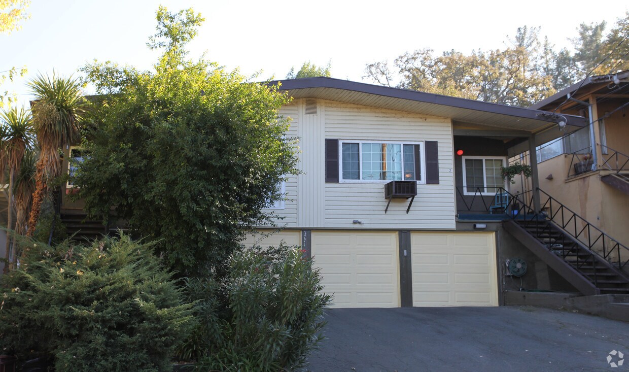 Primary Photo - 3771 Sundale Rd