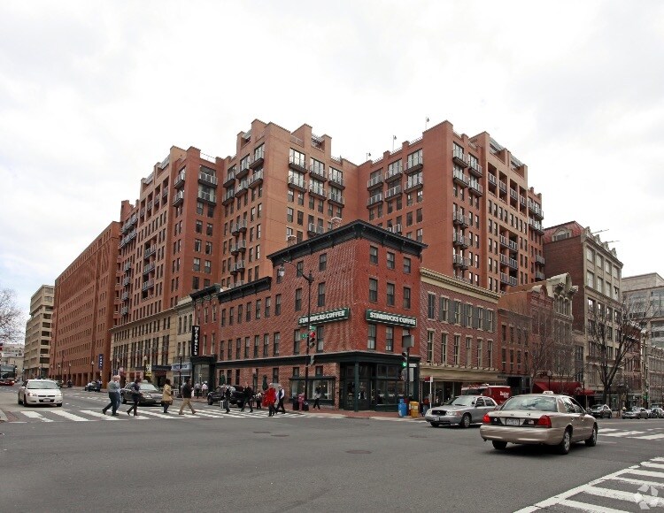 Primary Photo - 616 E St NW