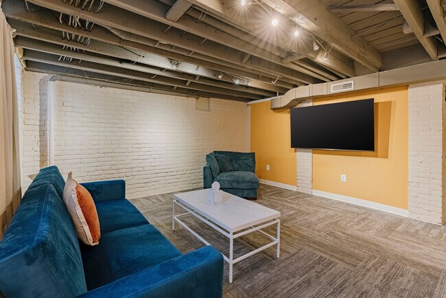 Foto del edificio - 11327 Hessler Rd