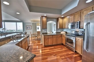 Building Photo - 2104 W First St