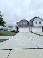 Building Photo - 650 Andrade Dr