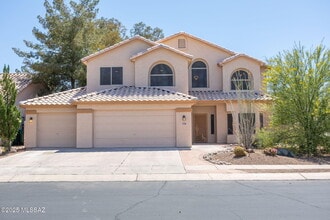 Building Photo - 6851 W Kern Dr