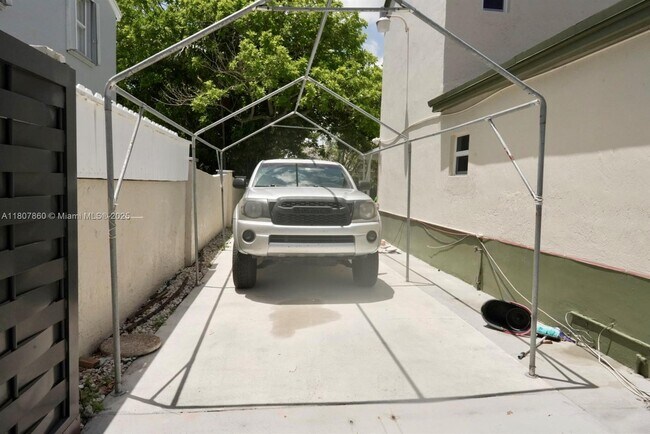 Foto del edificio - 11906 SW 272nd Terrace