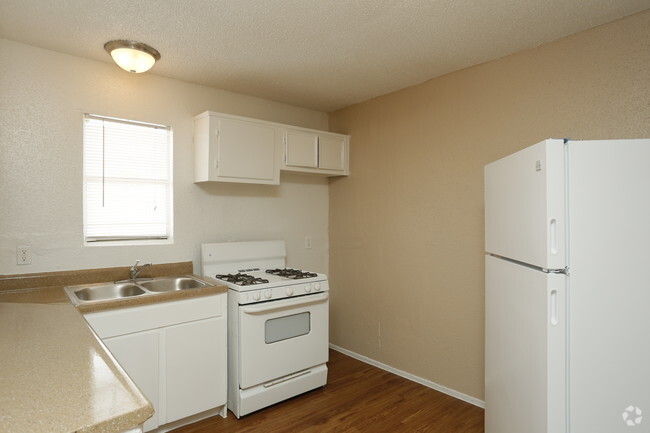 Sycamore Gardens Apartments - All Bills Paid! Apartments - Pasadena, TX