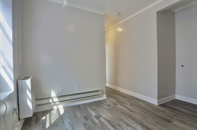 Building Photo - 4901 Murphy Pl