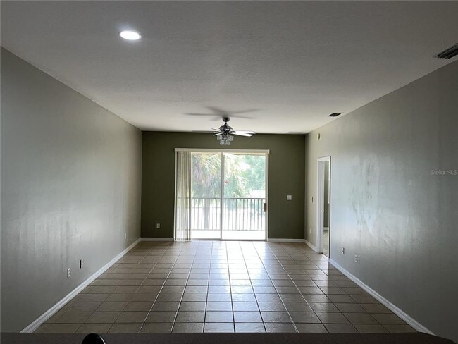 Building Photo - 9429 Myrtle Creek Ln