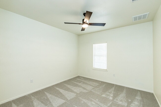 Building Photo - Convenient to All Institutions of Higher Learning In The Lubbock Metro/ Just Minutes to Major Med...