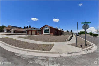 Building Photo - 4526 Monahans Dr