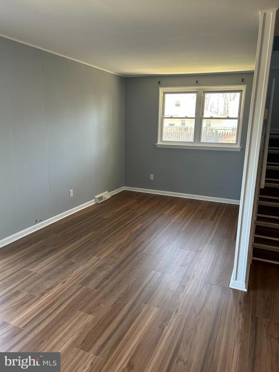 Foto del edificio - 316 Almonesson Rd