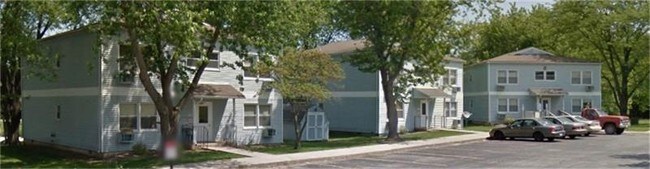 Building Photo - 592 N Coal St