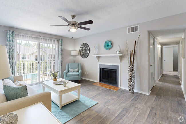 2BD 2BA 1,050 SF - Windscape at Daphne