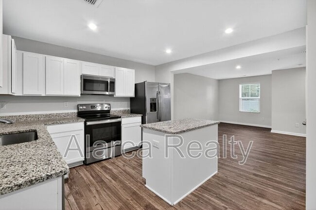 Building Photo - 2504 McCurdy Trail