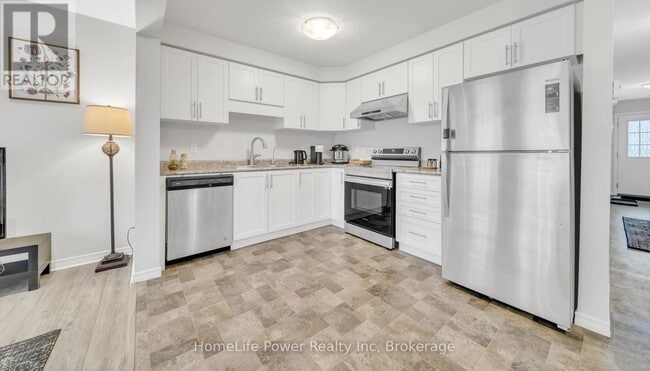 Building Photo - 50 Pinnacle Dr